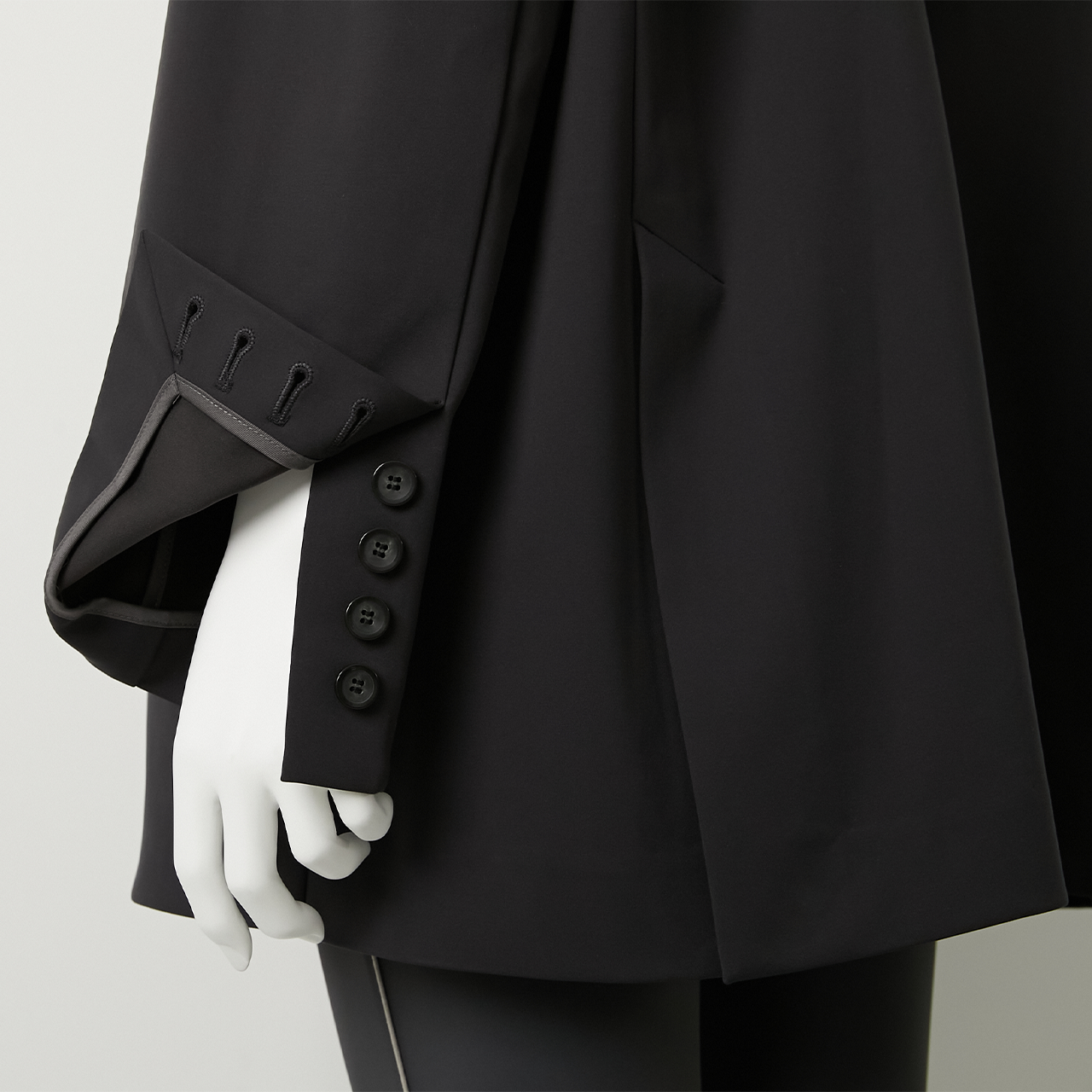 OVERSIZED JACKET