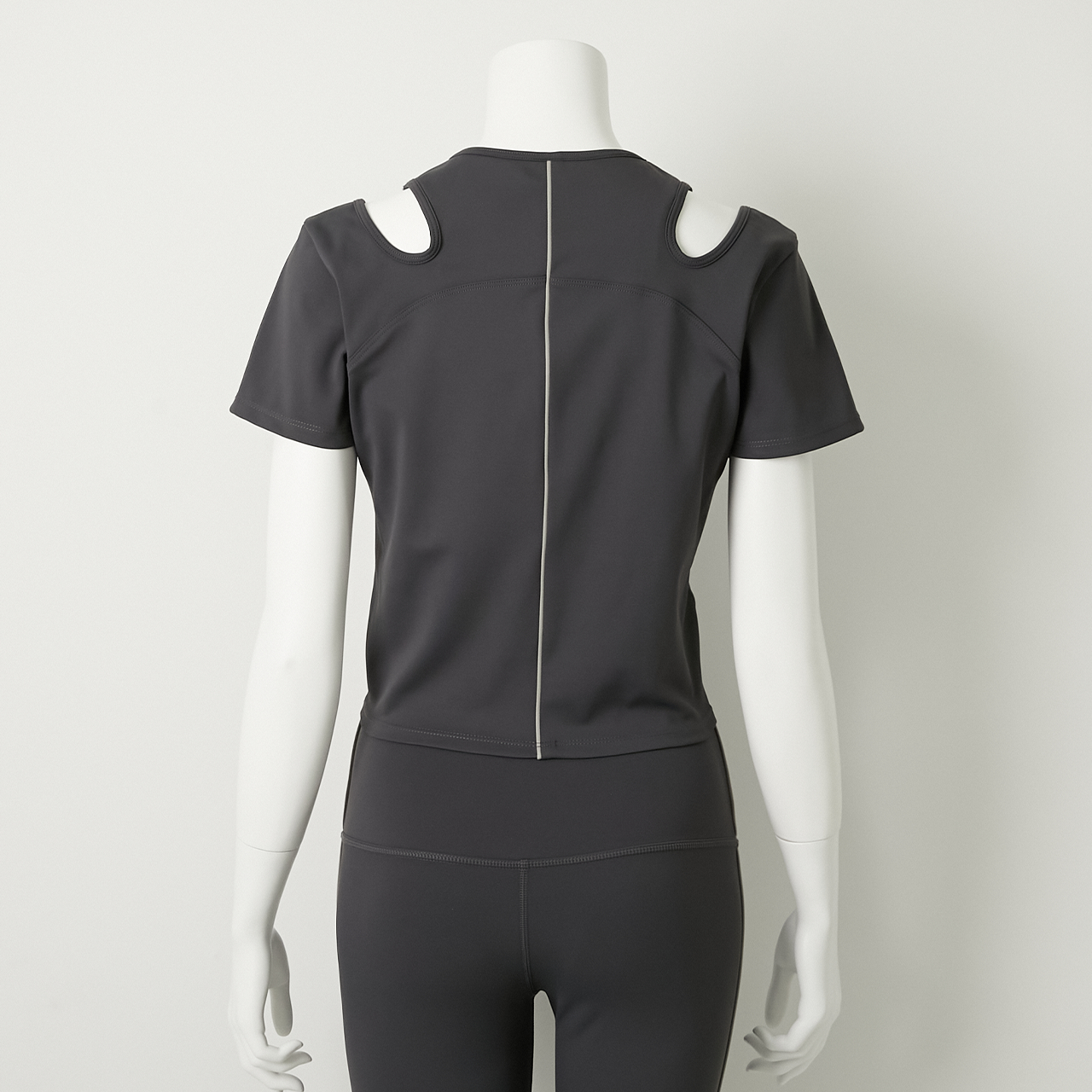CUP-IN TEE