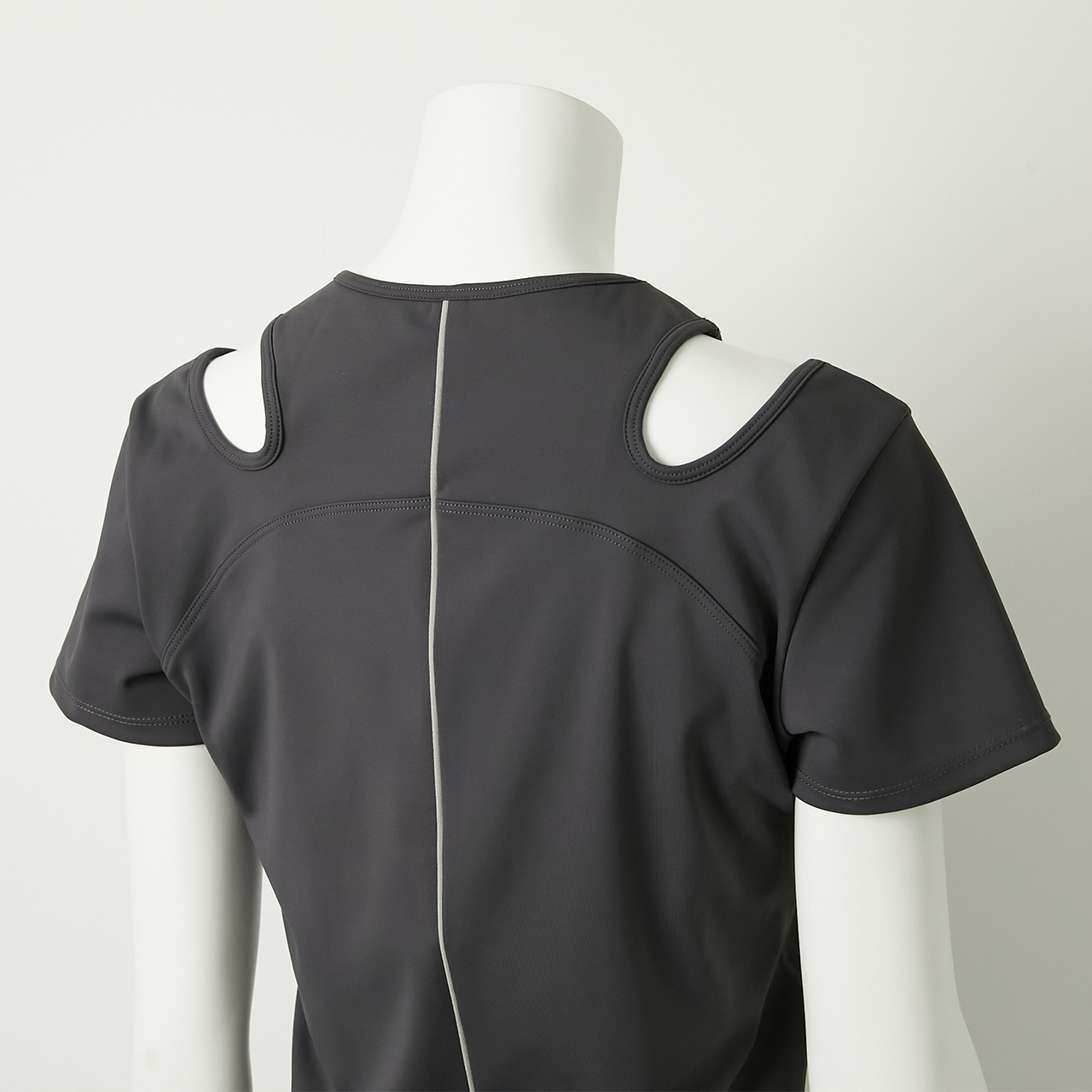 CUP-IN TEE