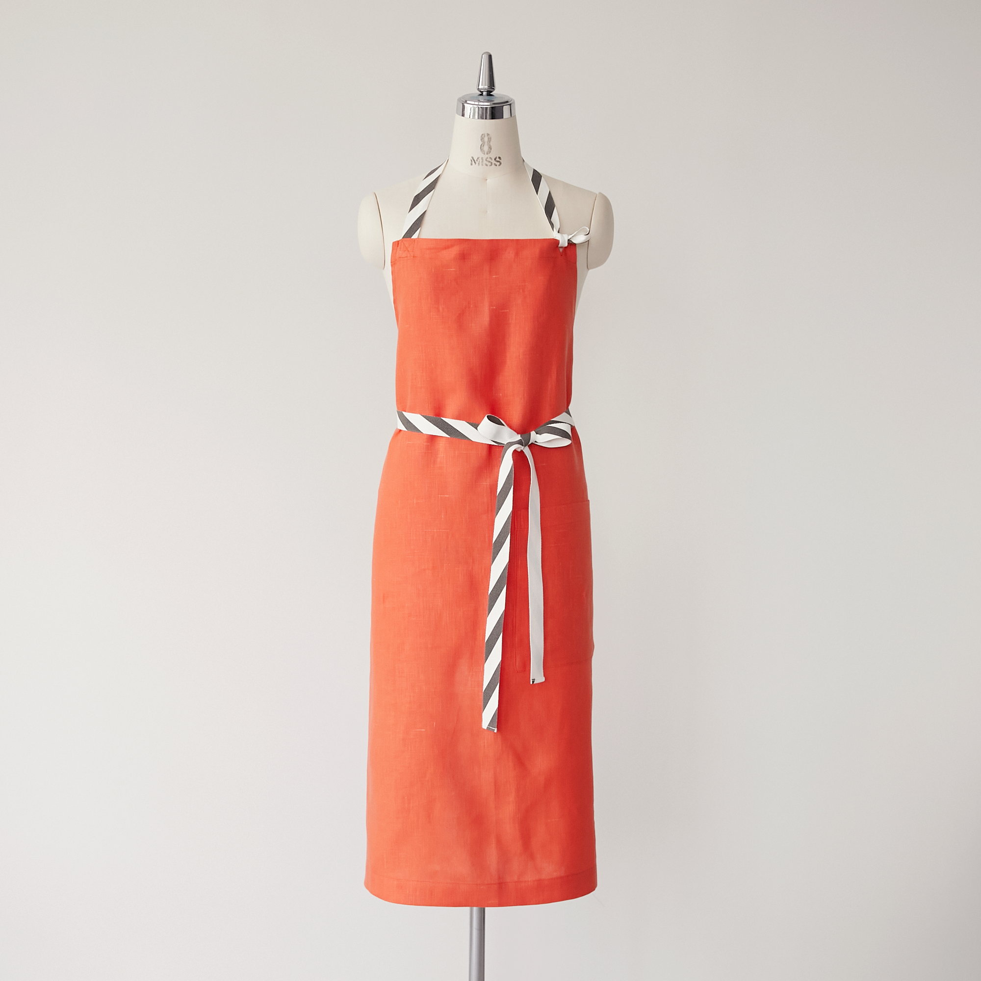 TAKIMAKI ORIGINAL ORGANIC APRON / ORANGE – TKMK® TAKIMAKI ORIGINAL ORGANIC APRON / ORANGE – TKMK®