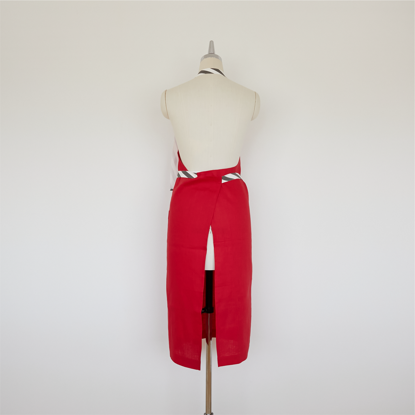 【新色】TAKIMAKI ORIGINAL ORGANIC APRON / RED