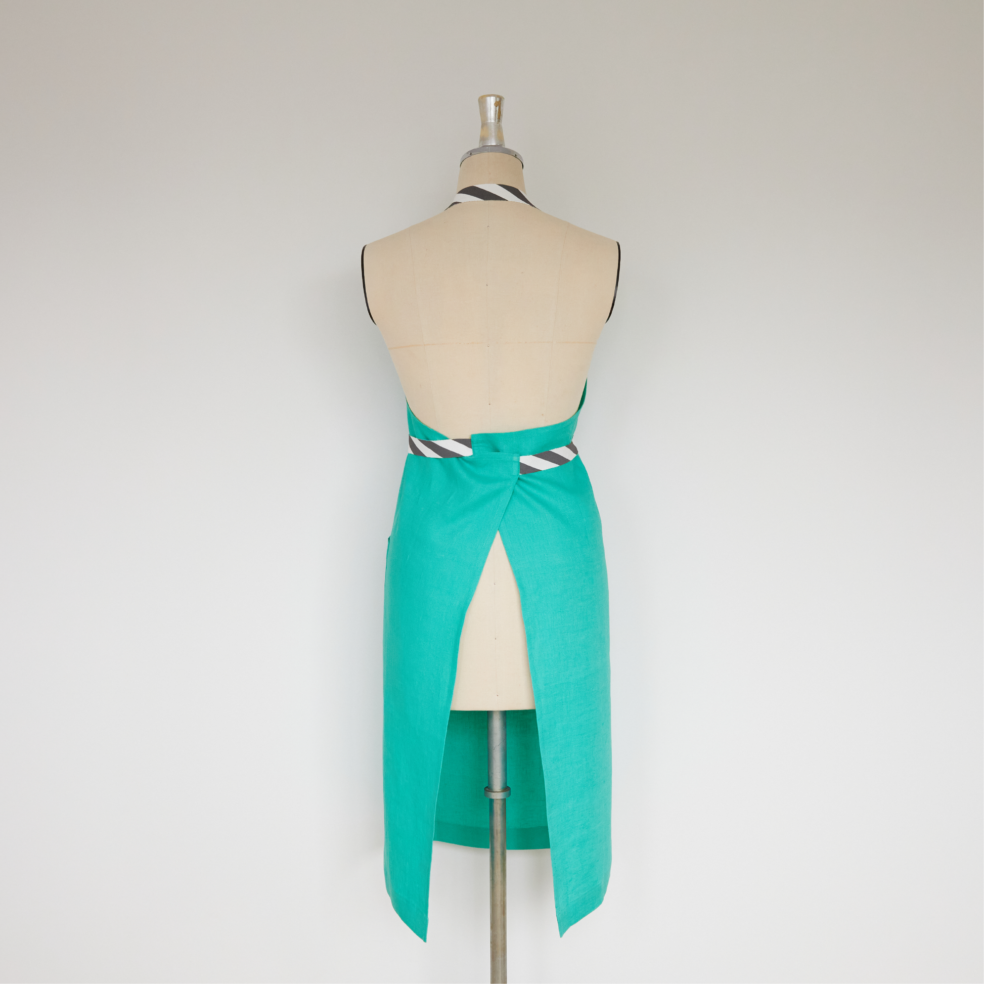 【新品】タキマキエプロンTAKIMAKI ORGANIC APRON 滝沢眞規子 新色】TAKIMAKI ORIGINAL ORGANIC APRON / MINT GREEN
