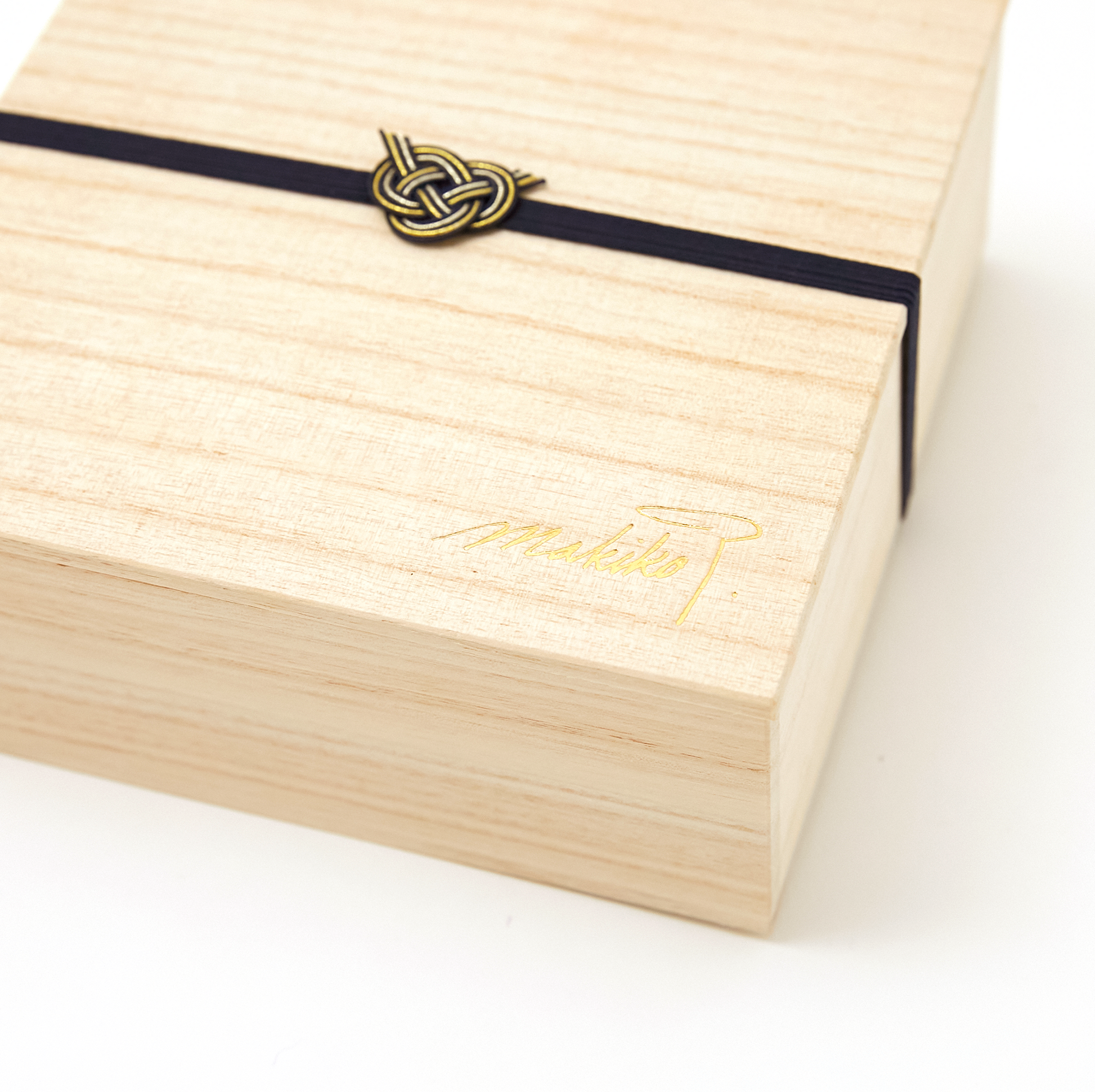 中皿3枚セット 九谷焼】 – TKMK 中皿3枚セット 九谷焼】 – TKMK