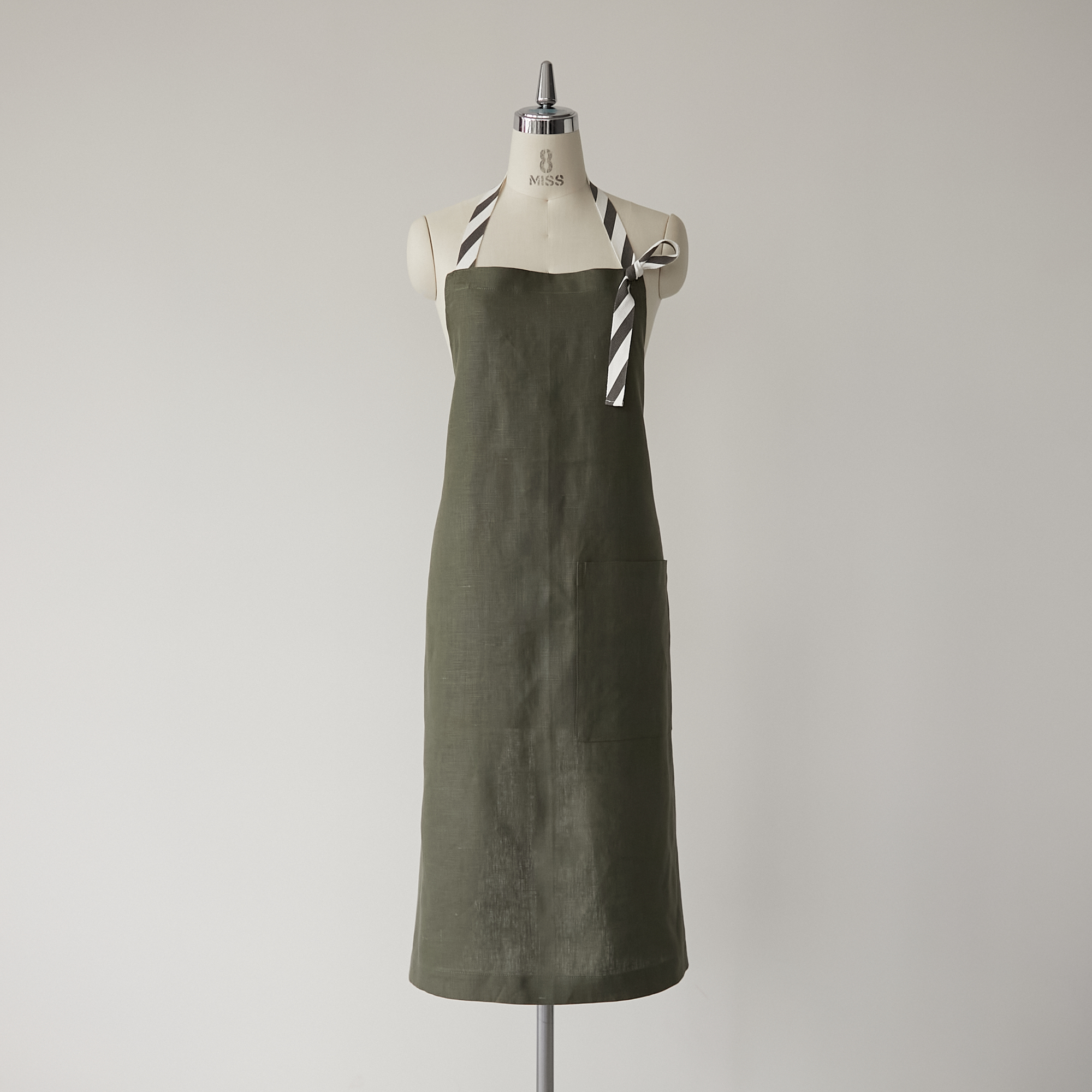 滝沢眞規子 タキマキTAKIMAKI エプロン ブラウン TAKIMAKI ORIGINAL ORGANIC APRON / KHAKI