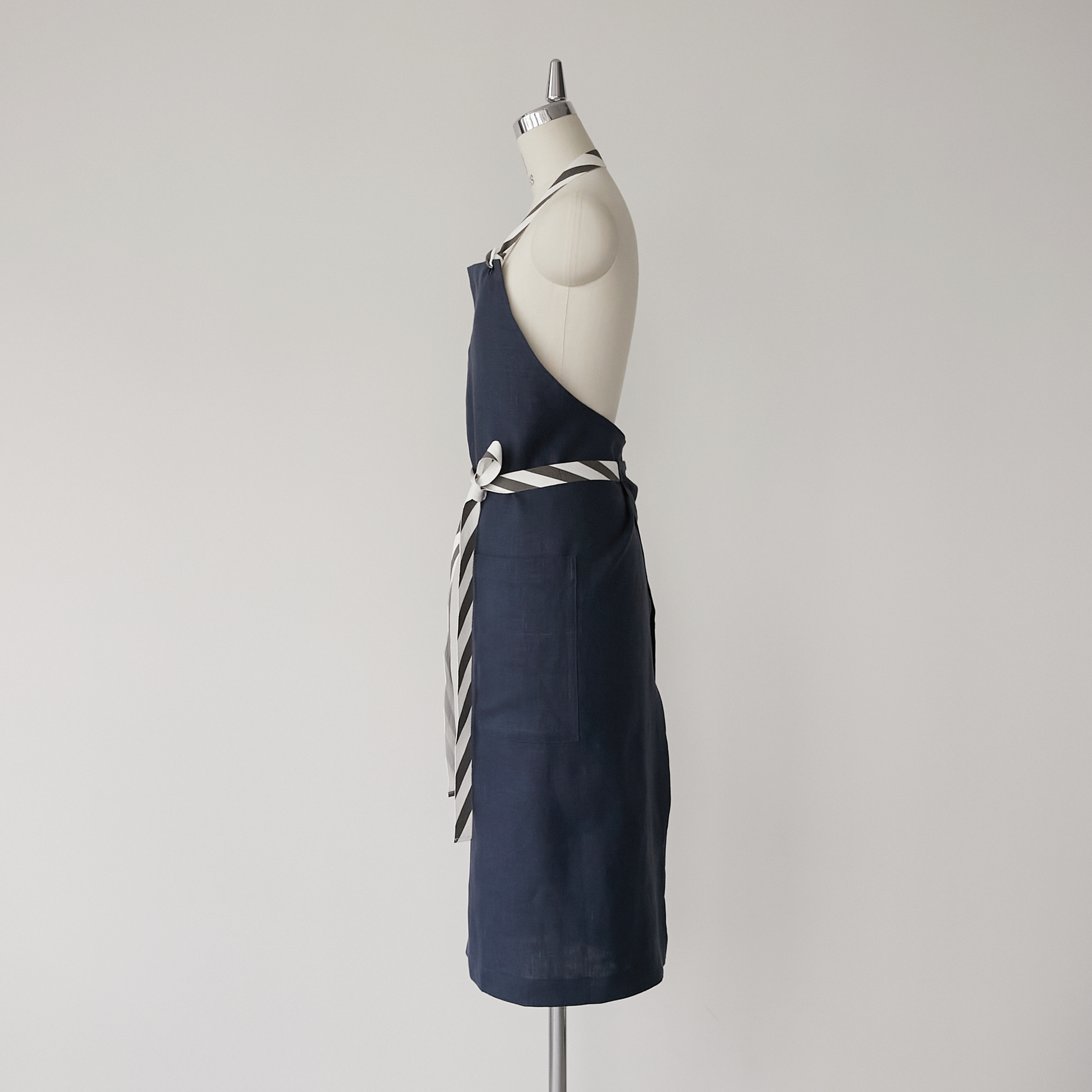 【追加5月配送】TAKIMAKI ORIGINAL ORGANIC APRON / NAVY